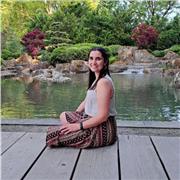 Profesora titulada con 8 años de experiencia dando clases particulares en apoyo escolar en primaria y ESO,  online y en Santurtzi.